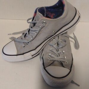 CONVERSE Gray reverse Galaxy size 8 and 1/2 women's